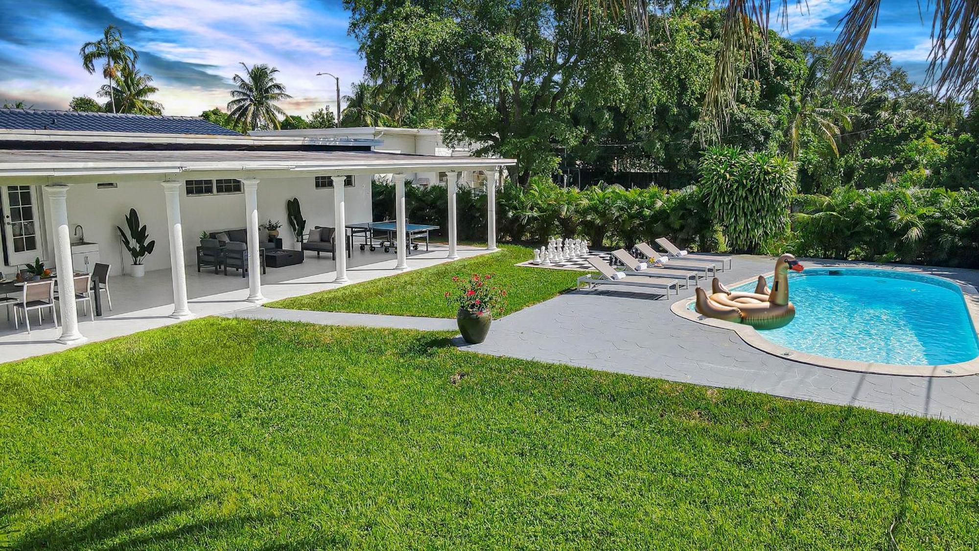 Vila New Tropical Oasis Retreat In Miami Exteriér fotografie
