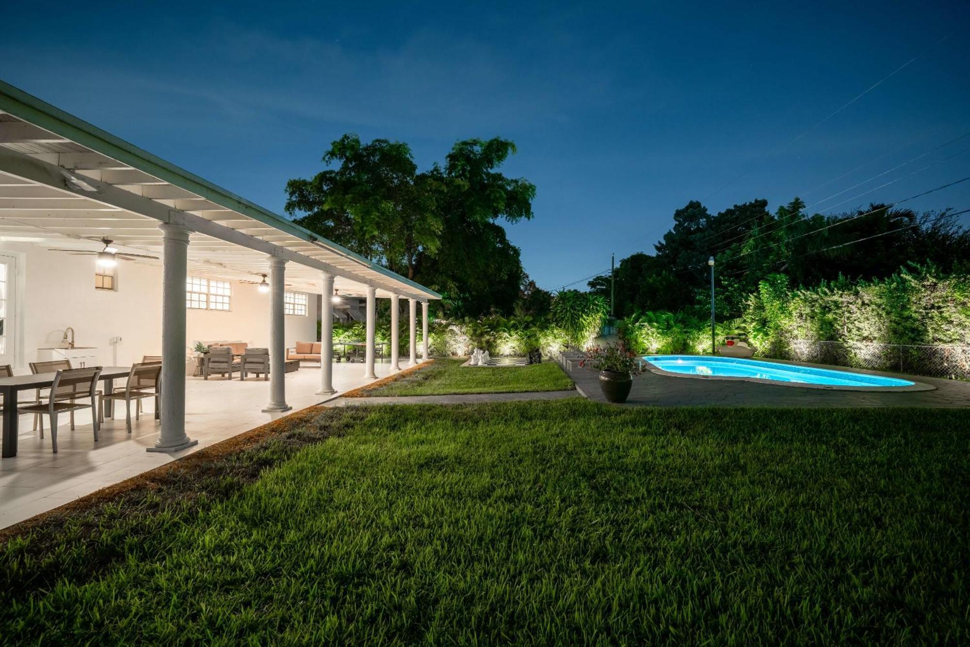 Vila New Tropical Oasis Retreat In Miami Exteriér fotografie