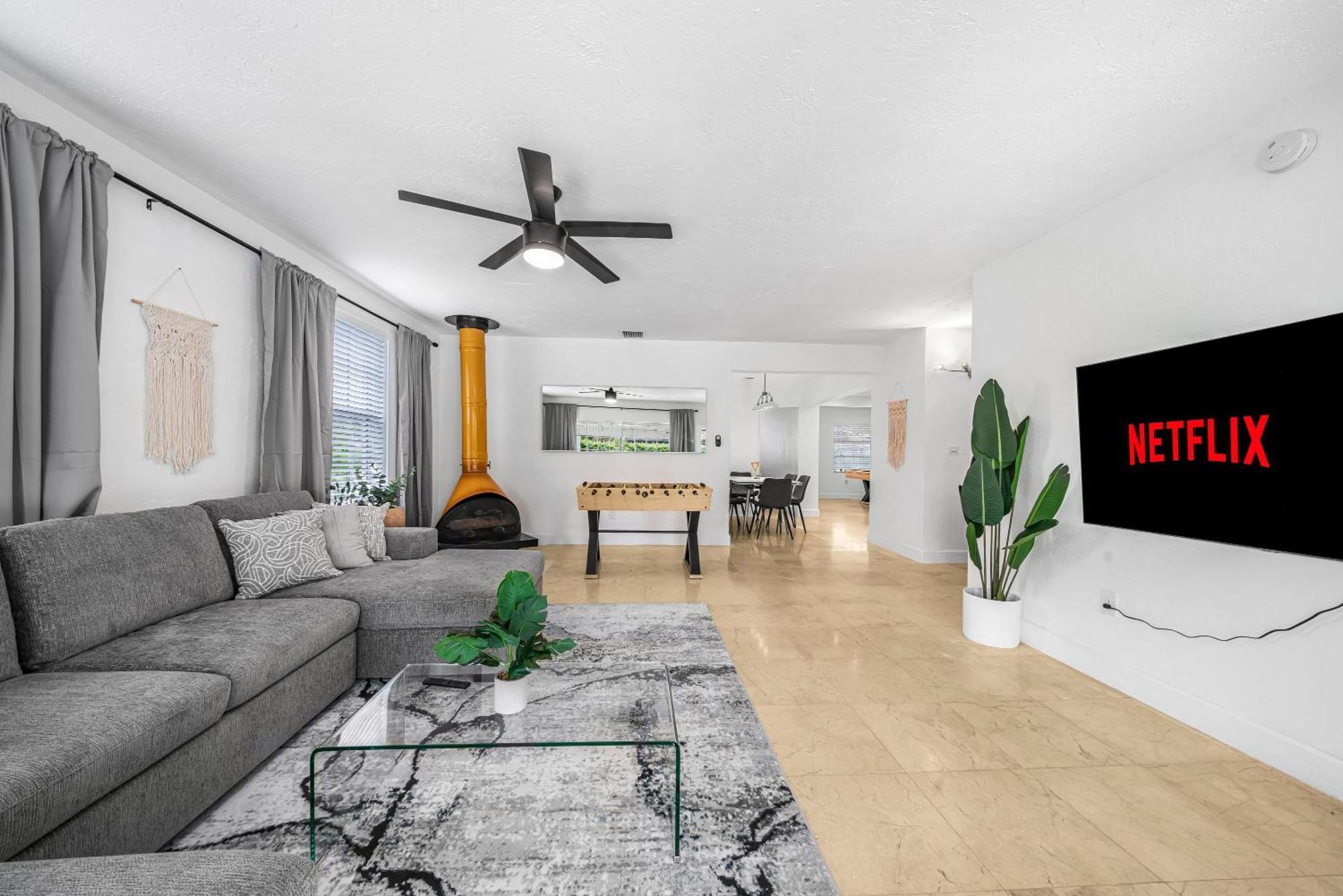 Vila New Tropical Oasis Retreat In Miami Exteriér fotografie